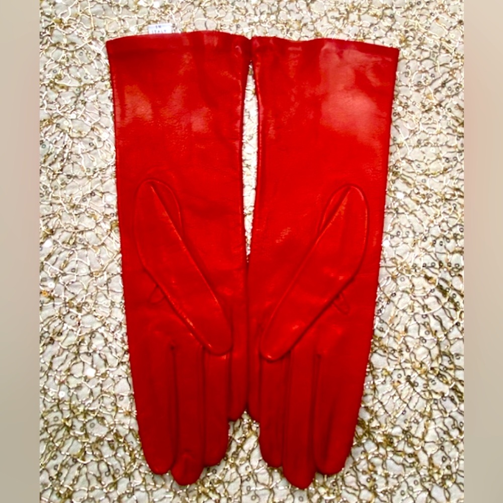SERMONETA GLOVES ❤️❤️🆕 NIP SIZE 7 SMALL